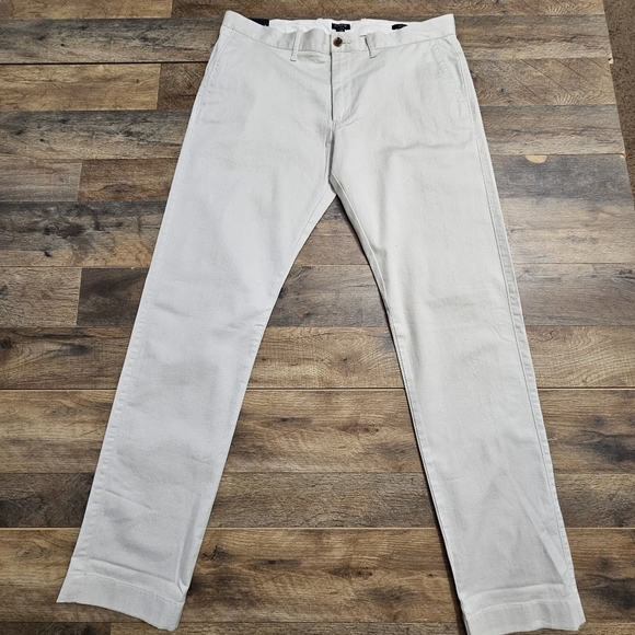 New J.Crew Flex Slim Fit Chino Pants Cream Khaki Stretch Mens 34x32 Preppy - Picture 3 of 14